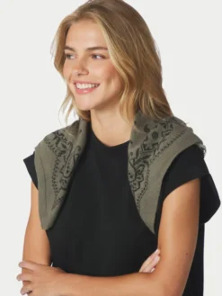 Adelina Paisley Knit Scarf Army