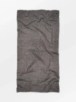 Another Nova Siw Scarf Castlerock Gray