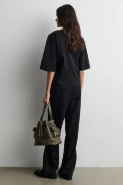 Arkai Drape Tee Black