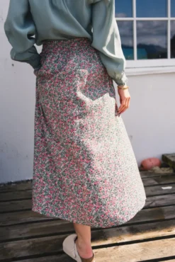 Astrid HW Skirt C Green Flower