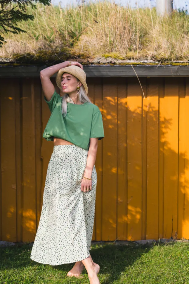 Astrid HW Skirt Eng Ivy Flower