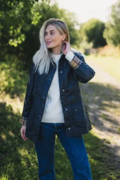 Beadnell Wax Jacket Navy
