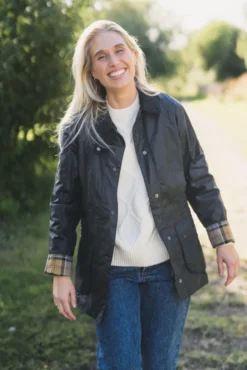 Beadnell Wax Jacket Navy