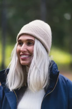 Beanie Sand