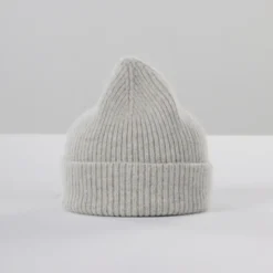 Beanie Silver