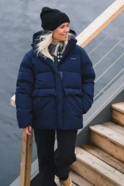 Besseggen Down Jacket New Dark Navy