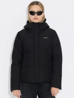 Besseggen Light Short Black