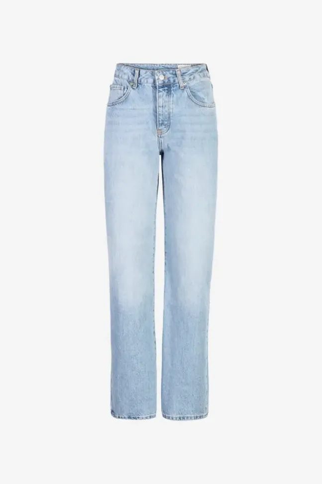 Billie Light Blue