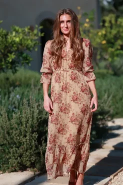 Bloom Dress Roses