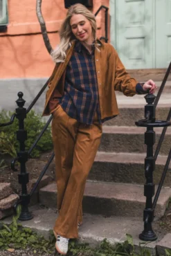 Bobbie Pull On Pant Suntan