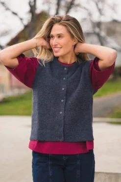 Bondie Hope Vest India Ink Melange