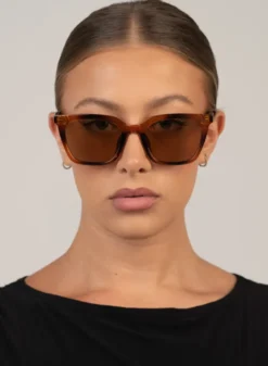 Bree Havana/Brown