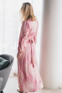 Bretti Paisley Drop Dress Evening Rose