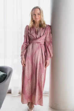 Bretti Paisley Drop Dress Evening Rose