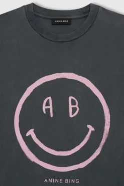 Cade Tee Smiley Washed Grey