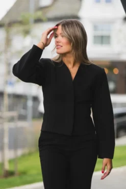 Chayce Blazer Black