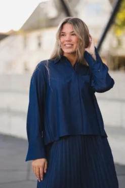 Cherrie Shirt Dark Denim