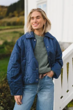 Chista Jacket Vintage Indigo
