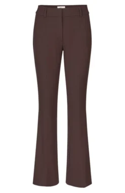 Clara 053 Deep Garnet Regular