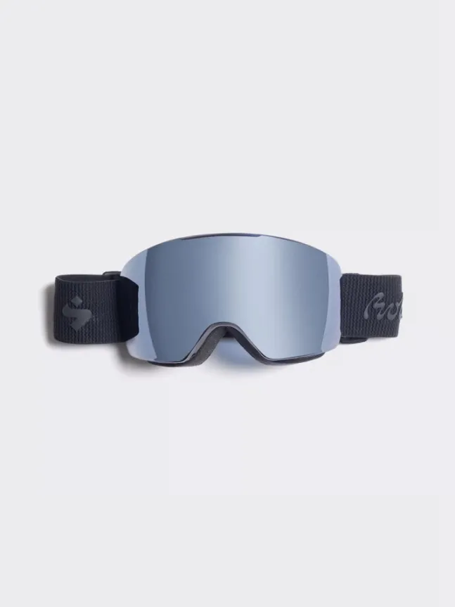 Connor X Holzweiler Black