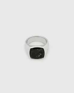Cushion Black Larvikite