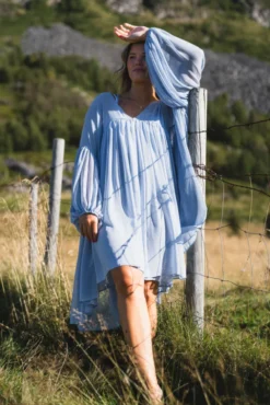 Dawn Solid Light Blue