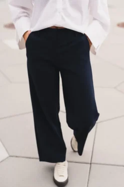 Dena Ankle 285 Navy