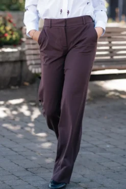 Dena 053 Deep Garnet Long