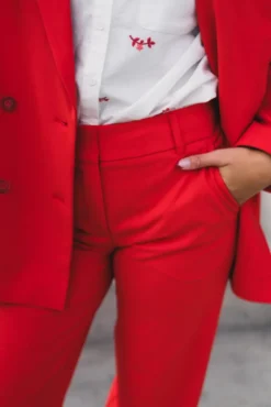 Dena 285 Poppy Red Regular