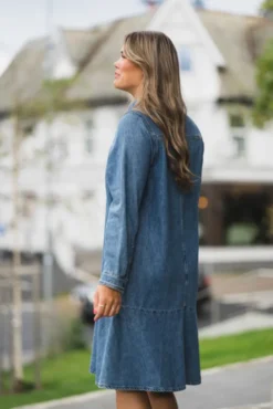 Dophina Dress Washed Medium Blue