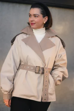 Duskregn Short Trench Coat Sand