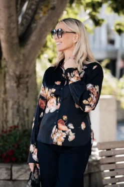 Edie Shirt Poppy Bouquet