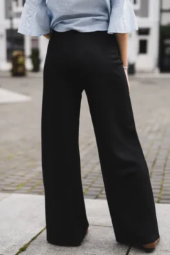 Elle Pant Black