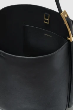 Elly Bucket Bag Grained Leather Black