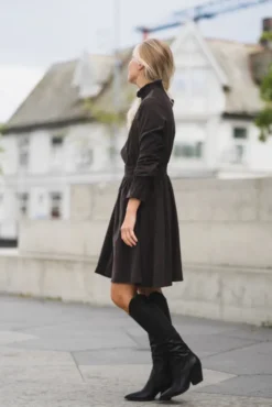 Embrace Dress Chocolate
