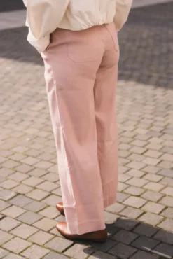 Erica 769 Strawberry Cream Linen Ankle