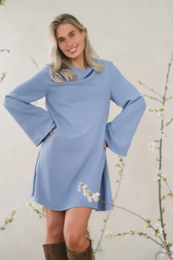 Erin Crepe Pale Blue