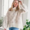 Fam Sweater Short White