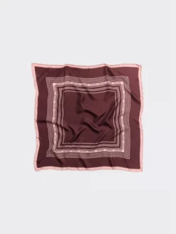 Fine Scarf Contrasting Burgundy