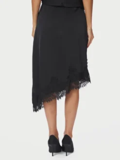 Fiora Lace Skirt Black