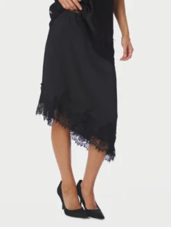 Fiora Lace Skirt Black