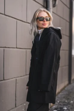 Flisnes Jacket Black