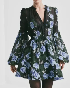 Georgette V-Neck Dress Amadora