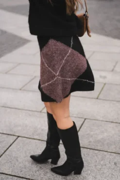 Gisa Check Fluff Knit Skirt Dark Brown