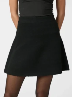 Gisa Knit Skirt Black