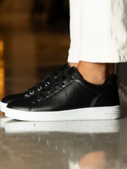 Gorbio Low Black