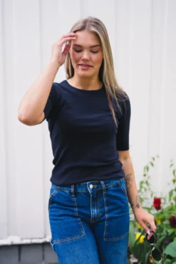 Granny SS Tee Navy