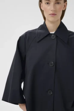 Hinona Cape Jacket Marine Blue