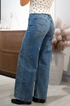 728 HR Wide Leg Sweet Success