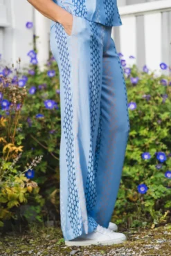 Isadora Pants Skyway